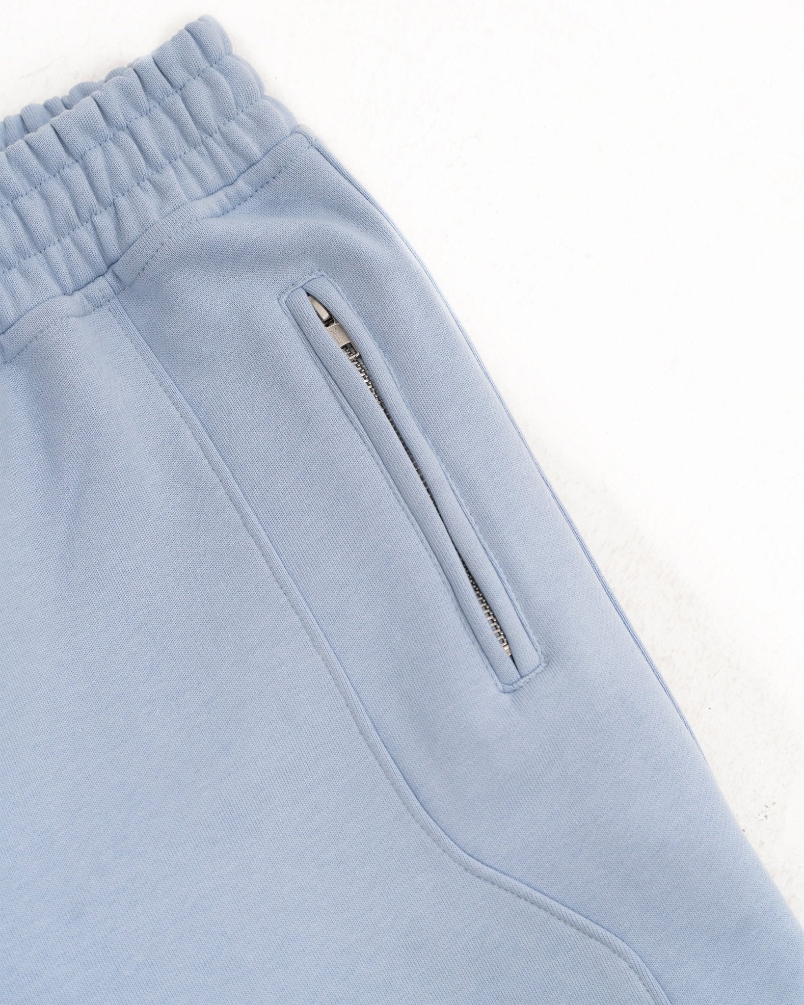 "EVERYDAY TRACKPANTS" LIGHT BLUE - theonesclo